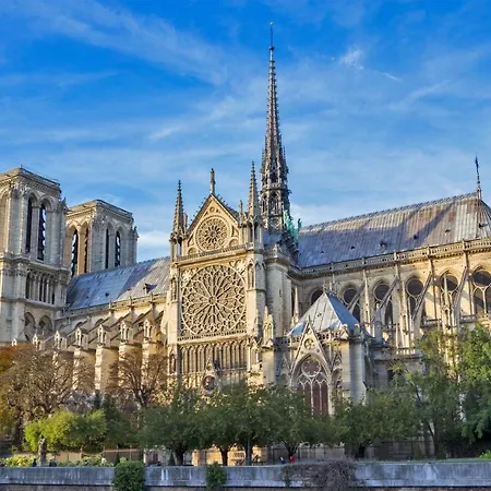Clara - Modern Loft Sorbonne Notre-dame Historic Parigi
