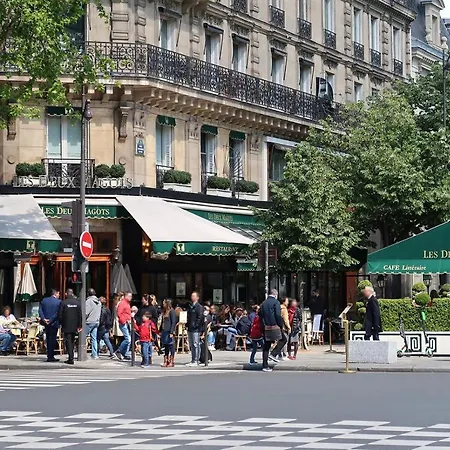 Clara - Modern Loft Sorbonne Notre-dame Historic Bed & Breakfast Parigi